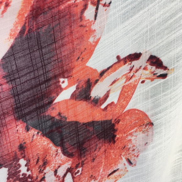 One Left! 🌸Gauzy Floral Boho Kimono - Picture 4 of 7